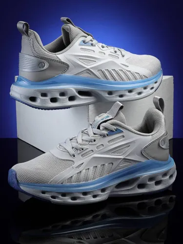 Image of action Breathable Lightweight Cusioned Running Shoes For Men