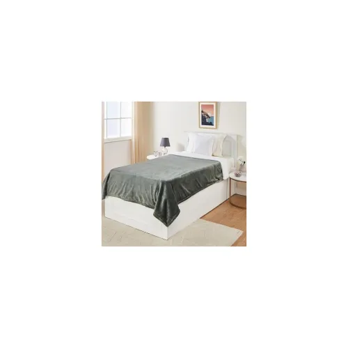 Image of amazon basics Single Bed Reversible & Plush Sherpa Flannel Blanket