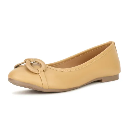 Image of Bata Ballerinas Women's Soo Ballerina E 23 Outdoor