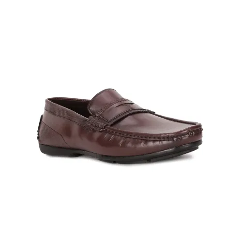 Image of Bata Men Pull On Moccasin Shoe