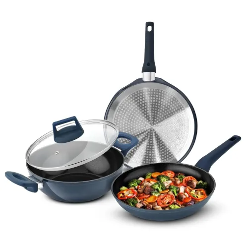 Image of Bergner Titan Forged 24cm (2.5 L) Kadai