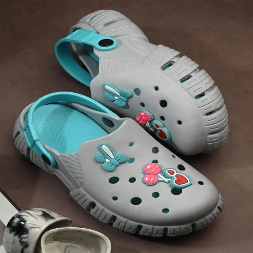 Image of BIRDE Women Self-Design Rubber Clogs