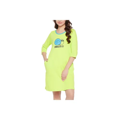 Image of Clovia Women's Cotton Graphic Print Sleep Short Nightdress