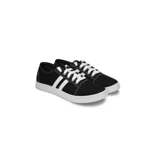 Image of FREE KICKS Classic Black Sneakers for Men