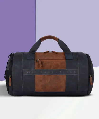 Image of Gear 30 L Gym Duffel Bag - Clubsport - Blue