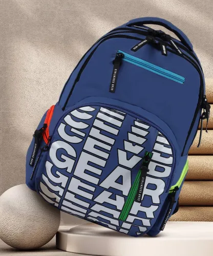 Image of Gear Medium 30 L Backpack SEVEN POCKET BACKPACK