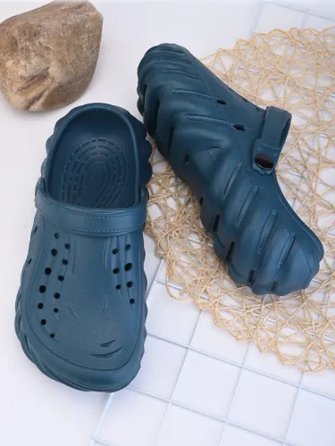 Image of HRX by Hrithik Roshan Men Flip Flops