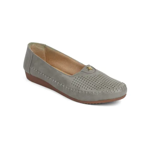 Image of Iconics Womens Icn-su-w-102 Ballet Flat