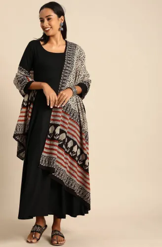 Image of Janasya Women Viscose Rayon Kurta Dupatta Set