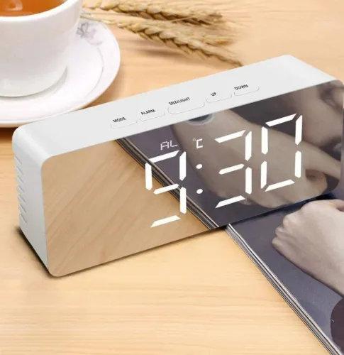 Image of KESHAVART Digital Silver Clock