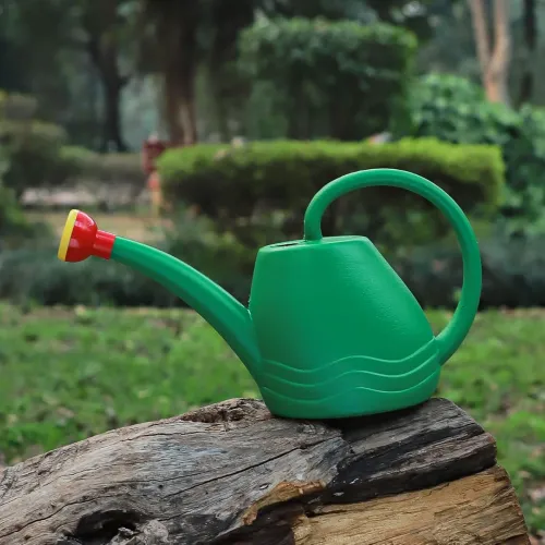 Image of Klassic 1.8L Plastic Watering Can with Sprayer for Plants/Garden