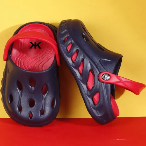 Image of Kook N Keech Men Colourblocked Clogs
