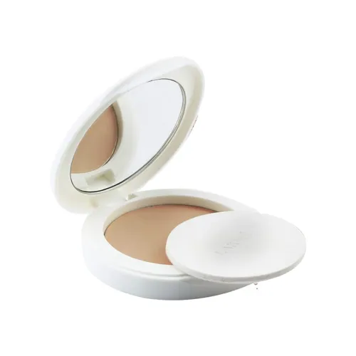 Image of LAKMÉ Ultimate Glam Matte Compact Powder 8 Gram, Beige
