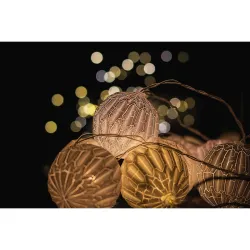 Lexton 4M White Designer Ball-Shaped LED Light