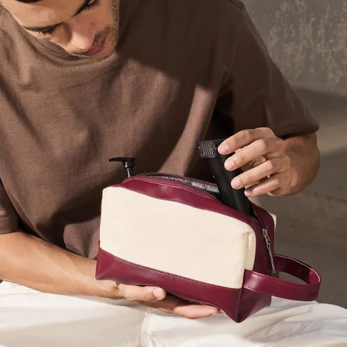 Image of Lifelong Personalised Travel Pouch