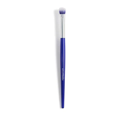 Image of Makeup Revolution Queen Pigment Blending Brush