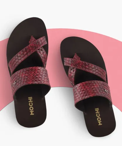 Image of MOCHI Men Casual Sandal (Maroon , 7)