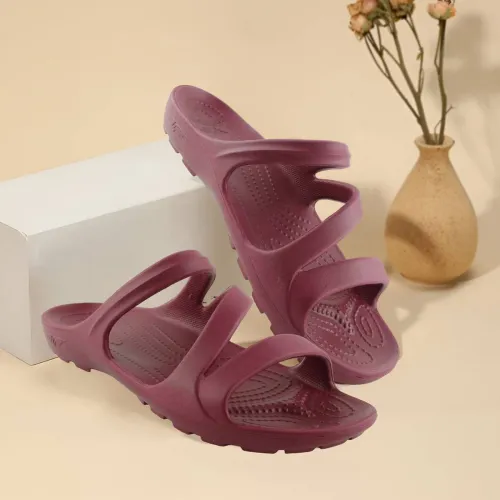 Image of RED TAPE  Women Slides  (Maroon , 6)