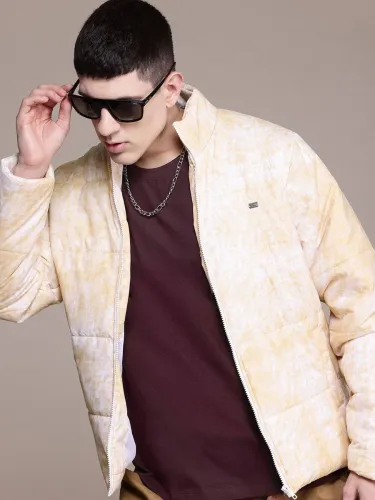 Image of Roadster Men Solid Padded Jacket