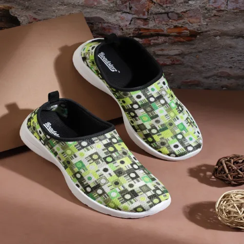 Image of Roadster Women Geometric Printed Slip-On Sneakers