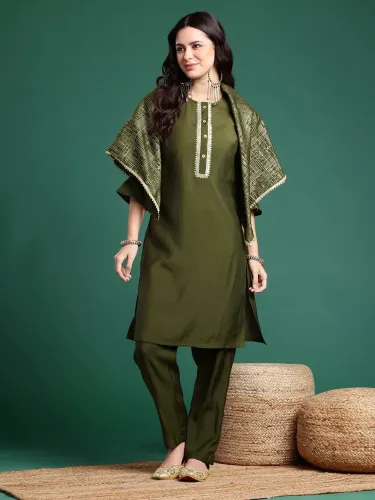 Image of Sangria Round Neck Regular Sequinned Kurta with Trousers & Dupatta