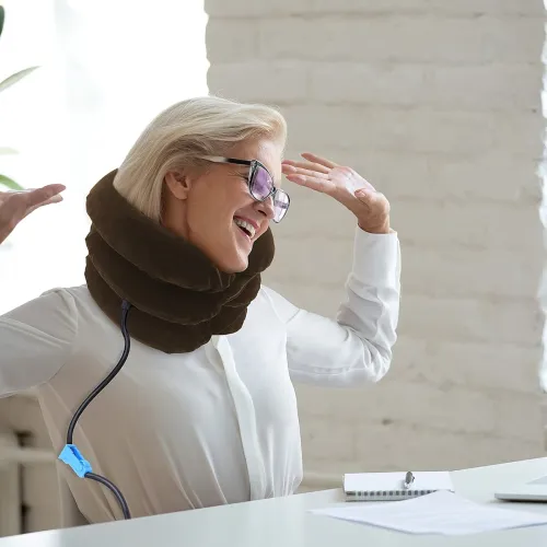 Image of ShawFly Inflatable Neck Traction Device (Coffee)