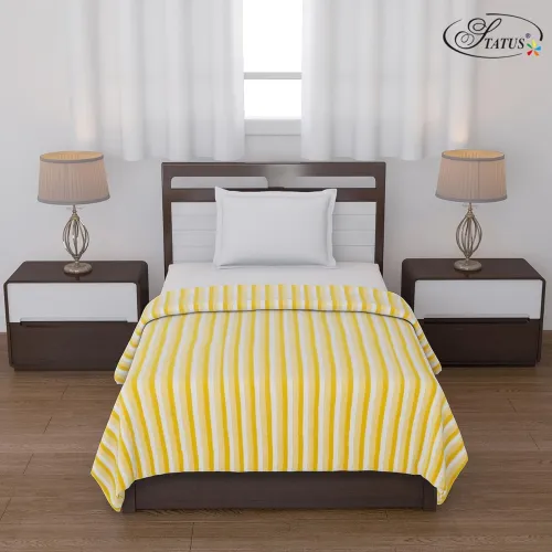 Image of Status All-Season Fleece Blanket (Yellow)
