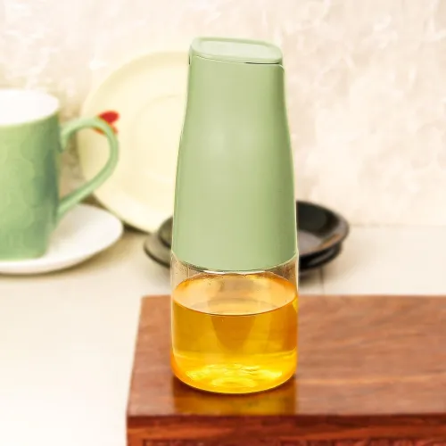 Image of The Earth Store 500 ML Green Plastic Oil