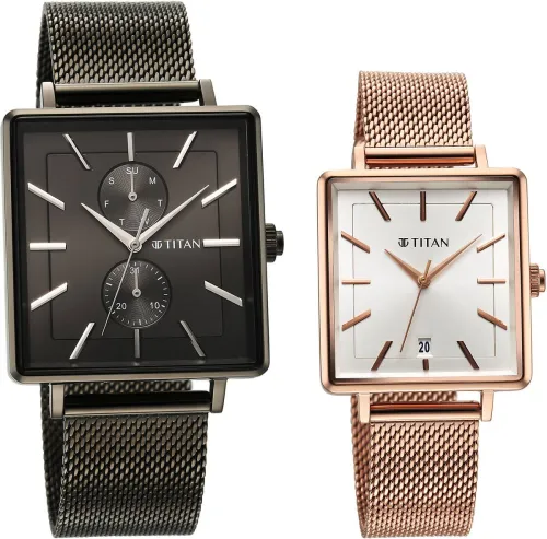 Image of Titan MODERN BANDHAN V Analog Watch