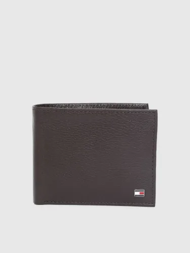 Image of Tommy Hilfiger Men’s Leather Wallet