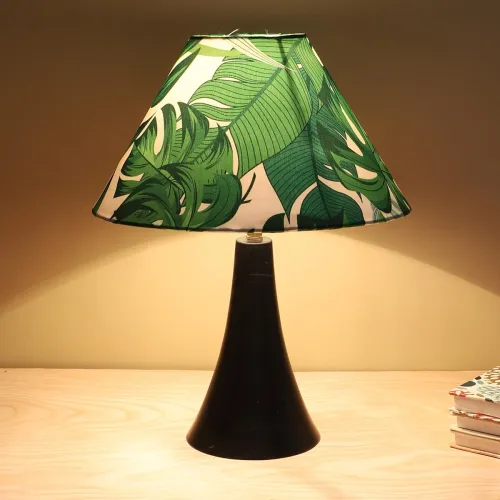 Image of tu casa Classic Black Metal Table Lamp for Home Decoration