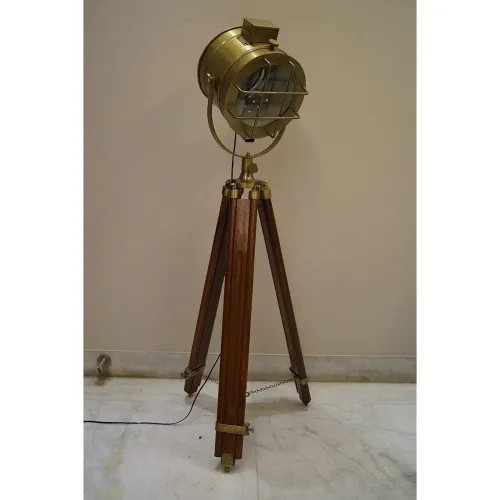 Image of TUCASA Tripod SPOT Light
