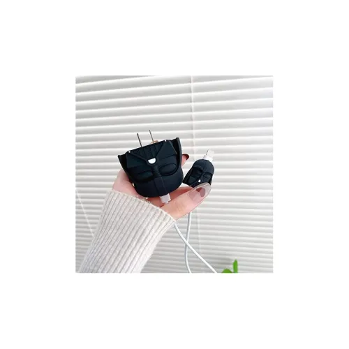 Image of VNJ ACCESSORIES Cartoon Case for iPhone Adapter