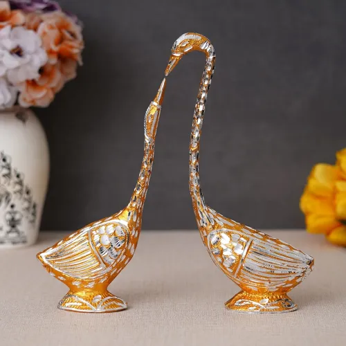 Image of WebelKart Pair of Kissing Duck Showpiece