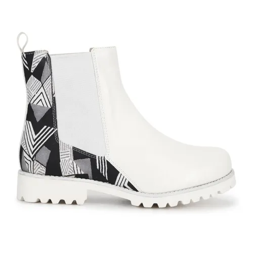 Image of YOHO Women’s Printed Boots