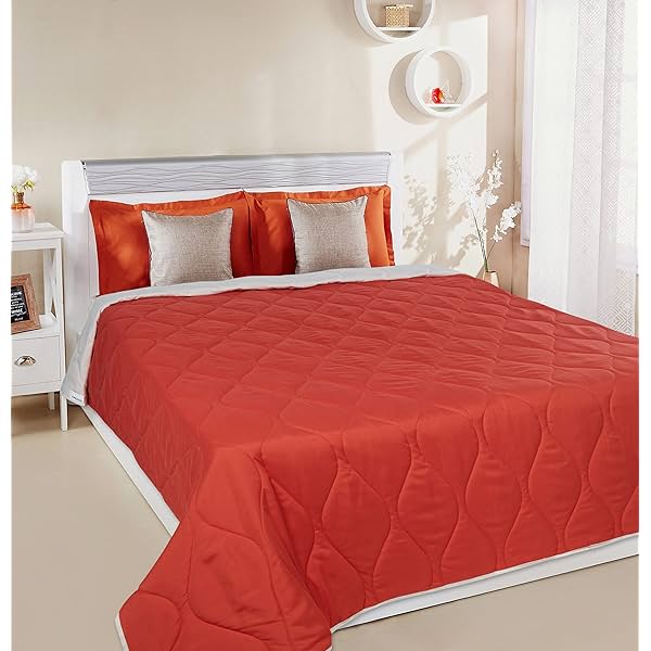 Image of Amazon Brand - Solimo Microfibre Reversible Quilted AC Blanket, Double