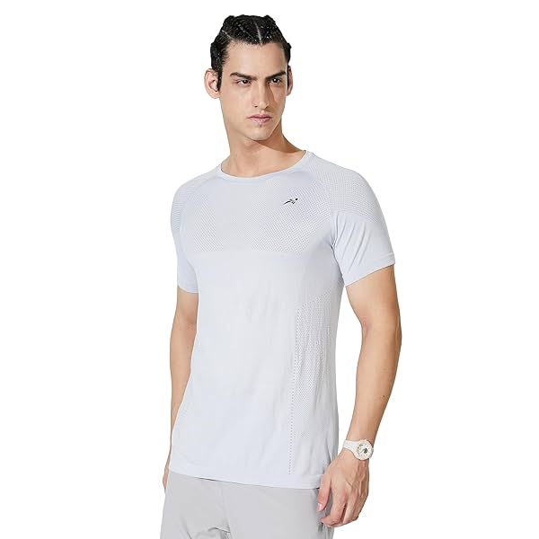 Image of Amazon Brand - Symactive Men's T-Shirt