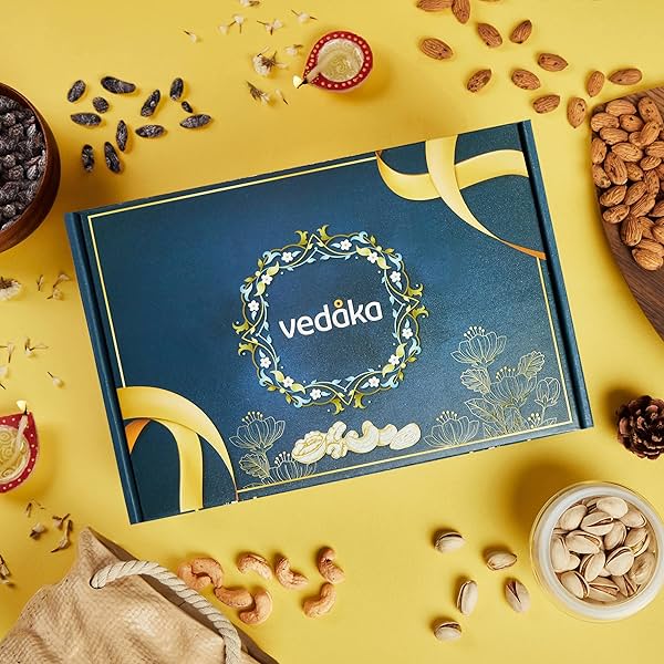 Image of Amazon Brand - Vedaka Flavored Dry Fruits | Gift Box | 500 Gram