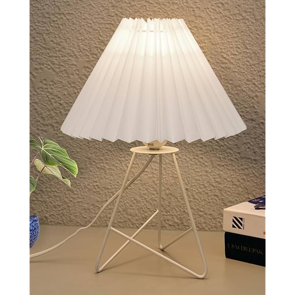 Image of Homesake®Retro Down to The Wire Metal Table Lamp