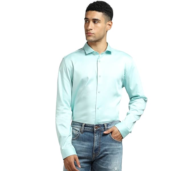 Image of Jack & Jones Men's Solid Slim Fit Spread-Collar Casual Shirt