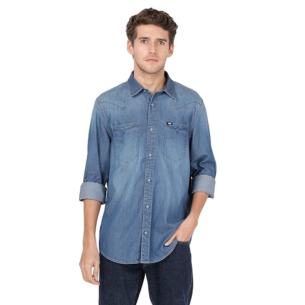 Image of Lee Men's Solid Regular Fit Shirts