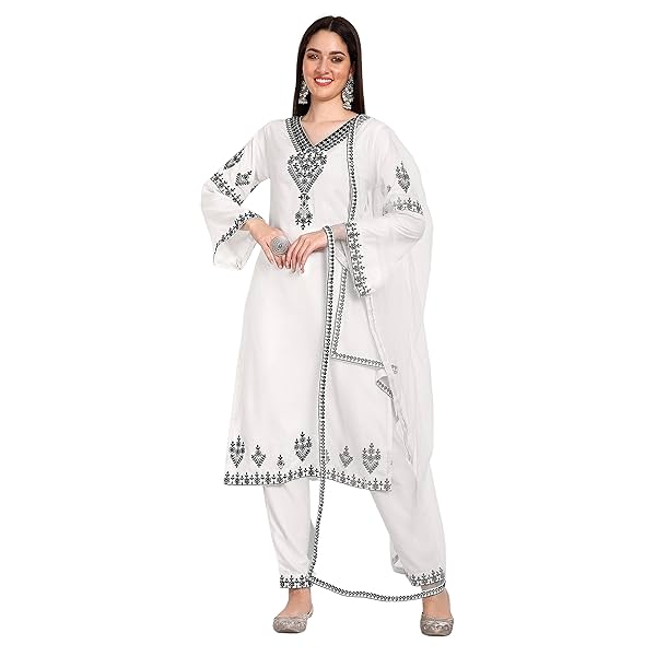 Image of Naixa Women's Straight Kurta Set