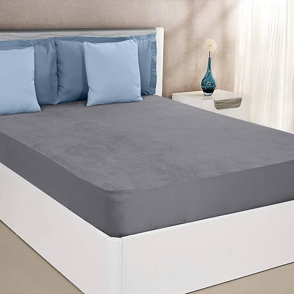 Image of Solimo Cotton Mattress Protector 72x72 King Size