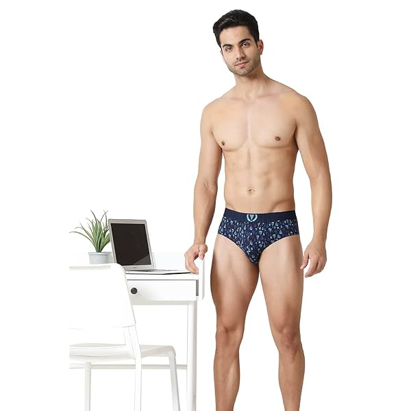 Image of Van Heusen Men's Cotton Blend Classic Solid Trunks