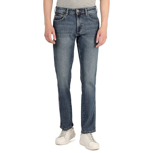 Image of Wrangler Men's Straight Fit Jeans