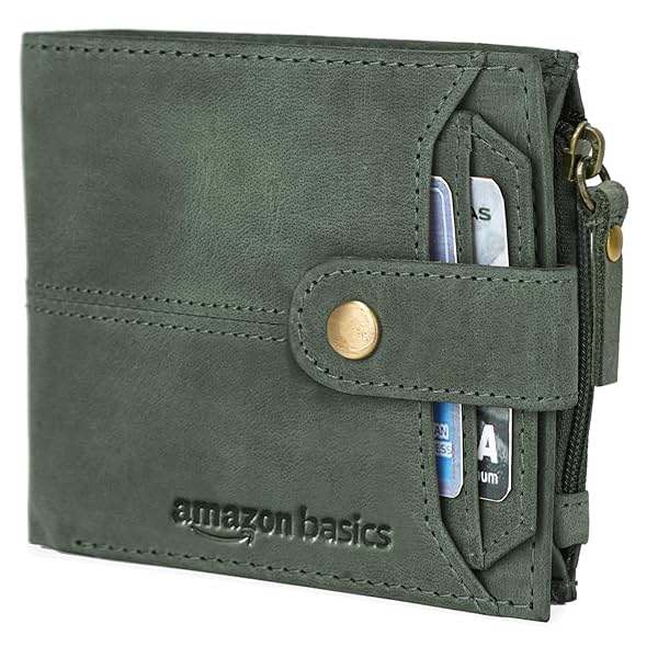 Image of amazon basics Leather Wallet 7 Card Slots